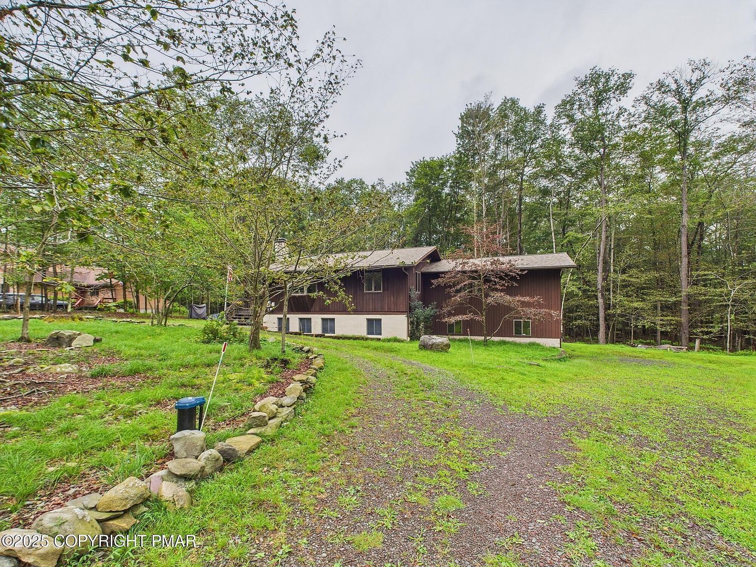 82 S Lehigh River Dr Gouldsboro, PA 18424 - Thumbnail 2