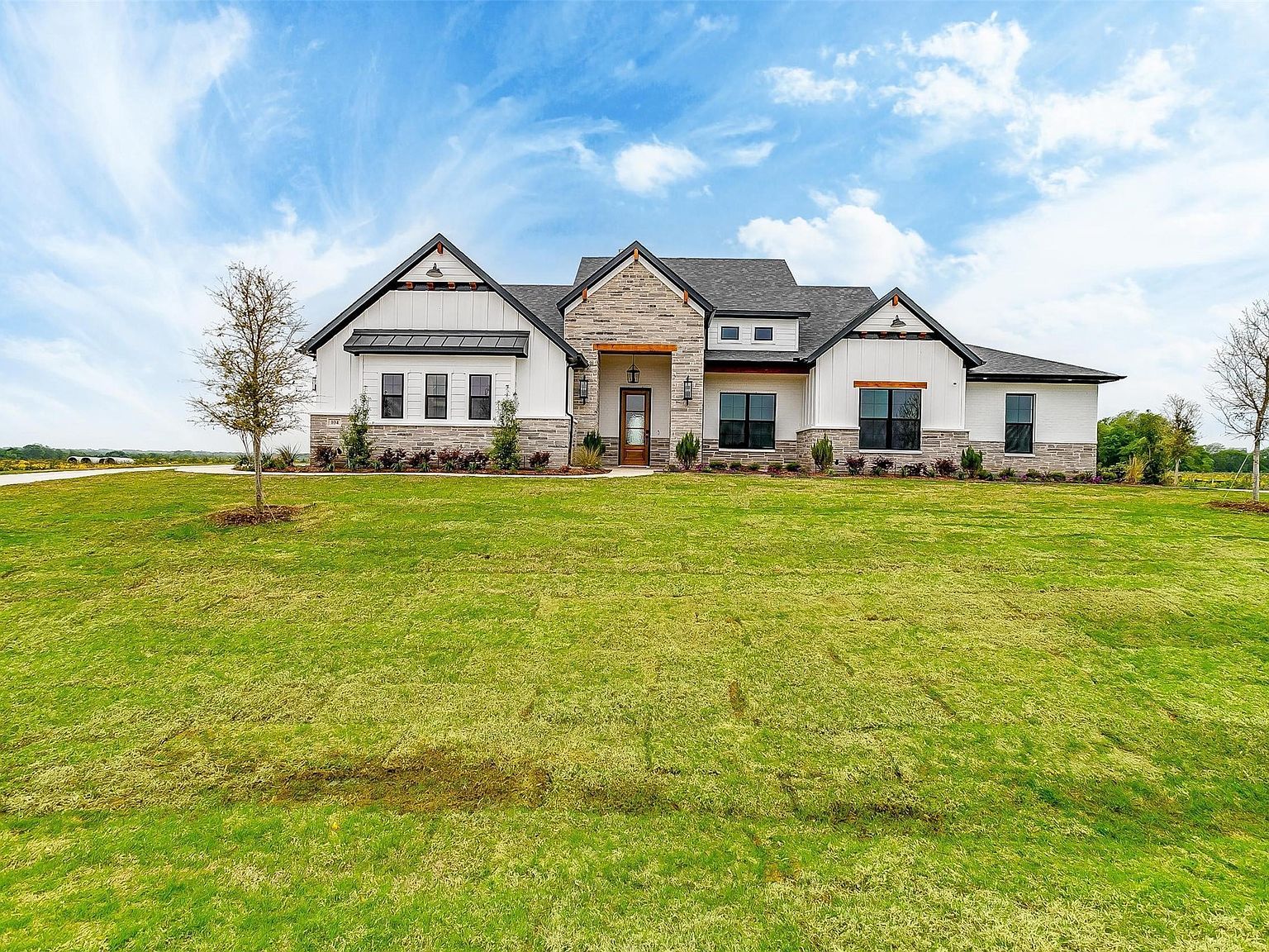 104 Aiden Dr Waxahachie, TX 75165 - Thumbnail 2