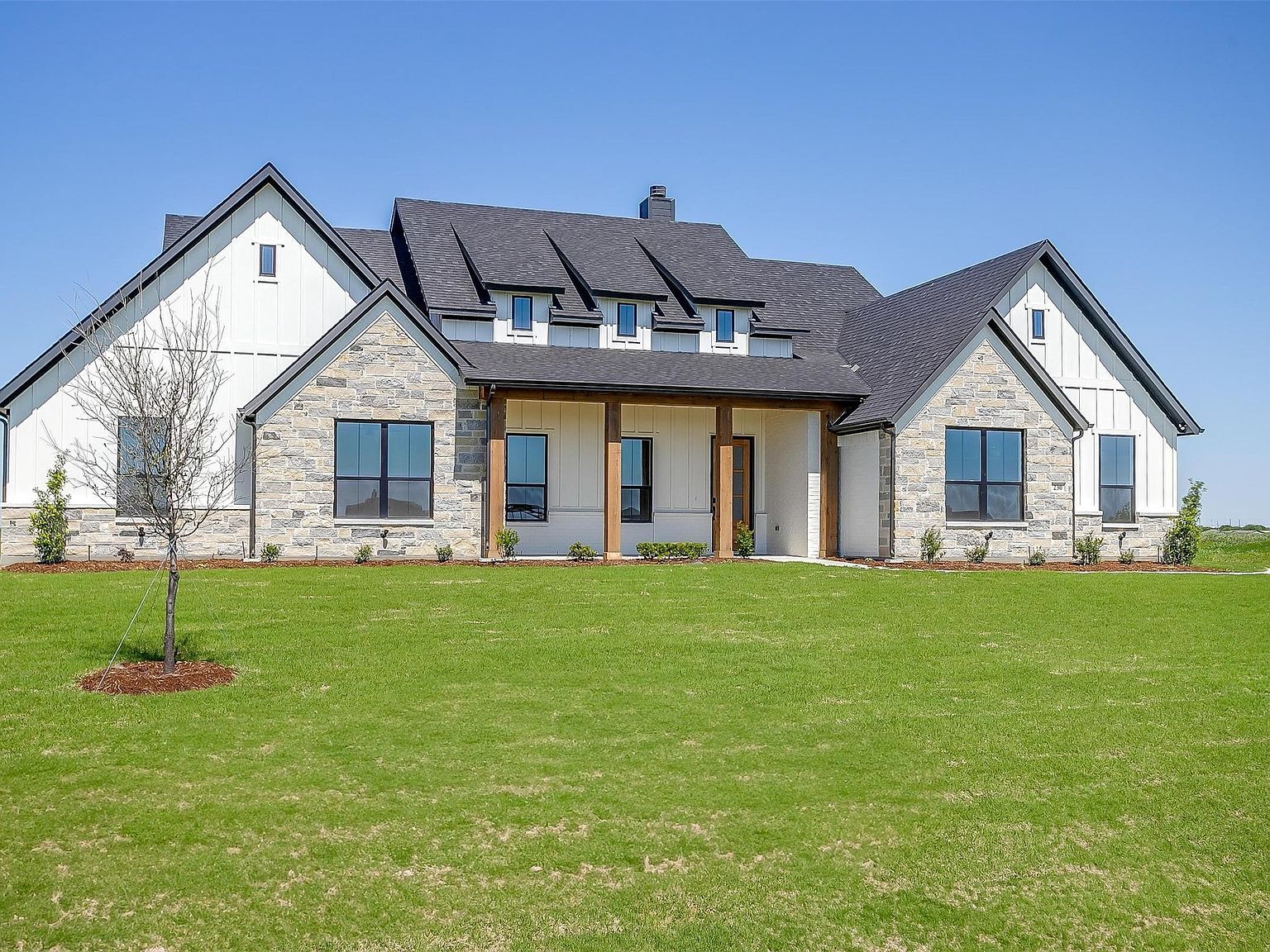 230 Everly Way Venus, TX 76084 - Thumbnail 2