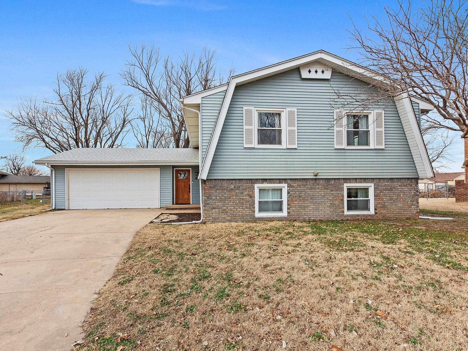 6 N Breeze Ct Valley Center, KS 67147 - Thumbnail 2