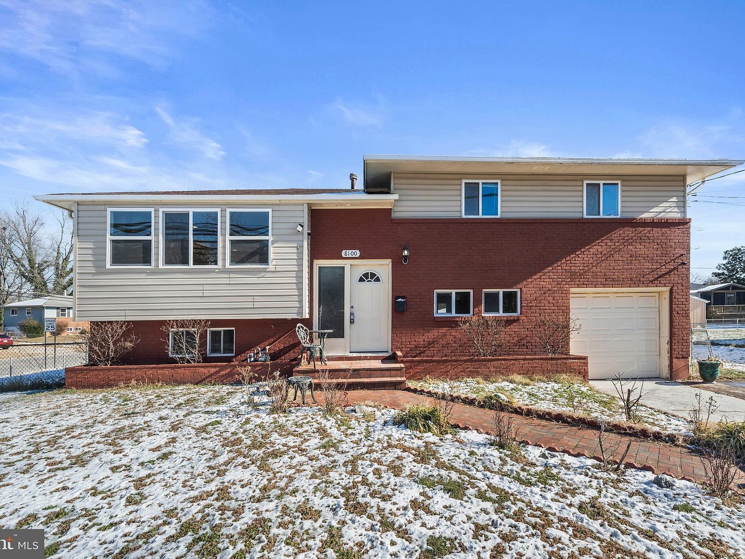 8100 Oxon Hill Rd Fort Washington, MD 20744 - Thumbnail 2