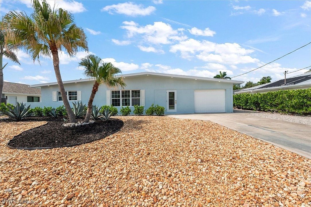8336 Lagoon Rd Fort Myers Beach, FL 33931 - Thumbnail 2