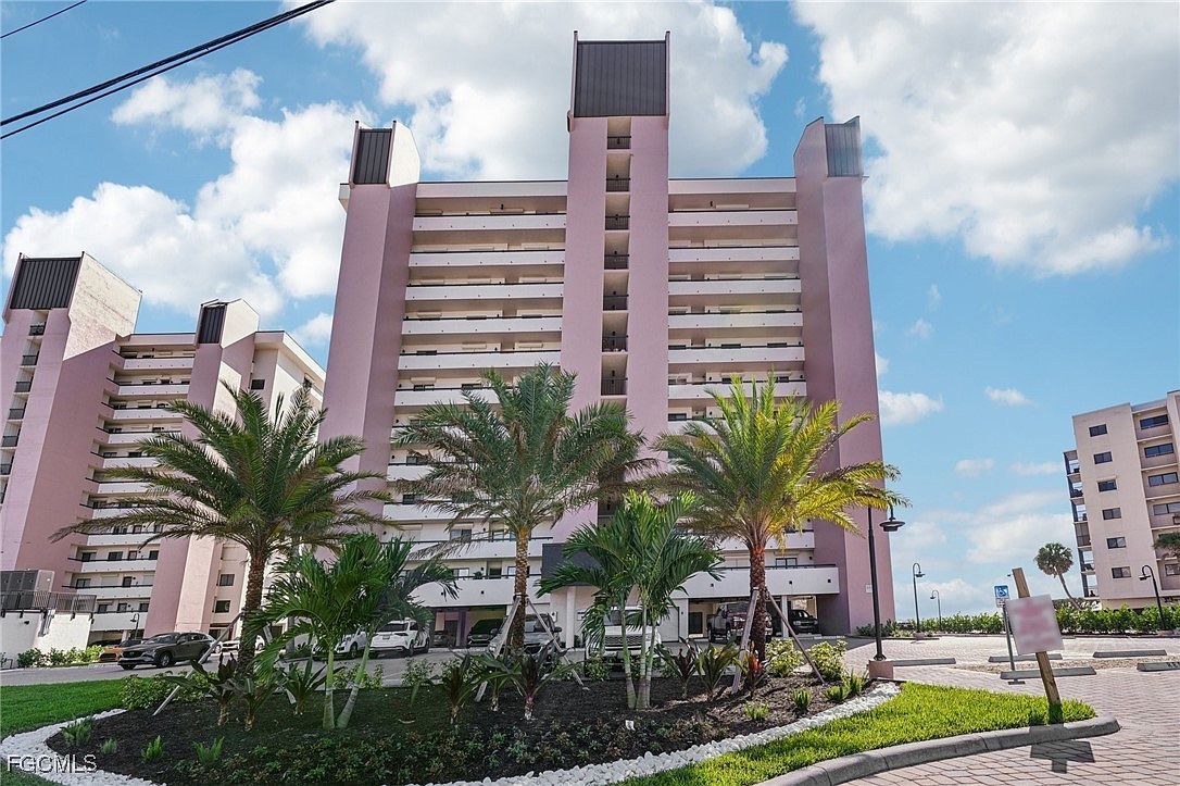 8400 Estero Blvd APT 604 Fort Myers Beach, FL 33931 - Thumbnail 2