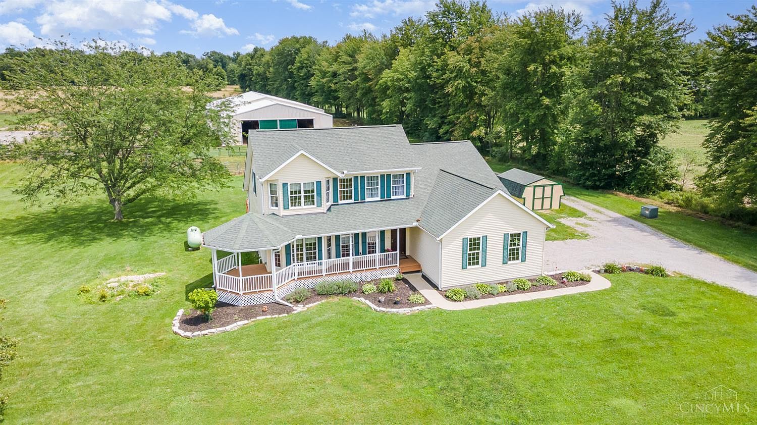 4526 Ireton Rd Williamsburg, OH 45176 - Thumbnail 2