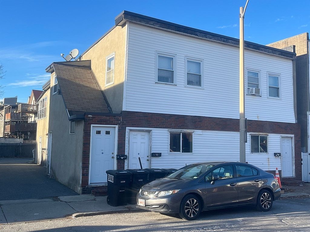 43 Cross St Somerville, MA 02145 - Thumbnail 2