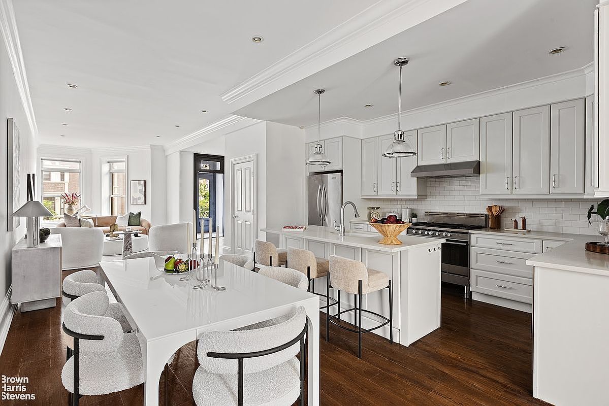 1148 Sterling Pl Brooklyn, NY 11213 - Thumbnail 2