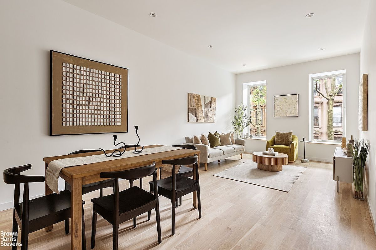 43 Saint Marks Pl APT 2 Brooklyn, NY 11217 - Thumbnail 2