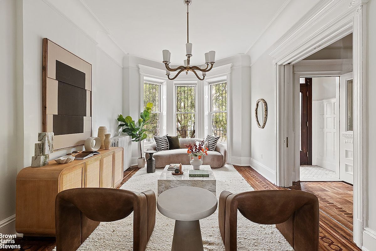 36 Rutland Rd Brooklyn, NY 11225 - Thumbnail 2