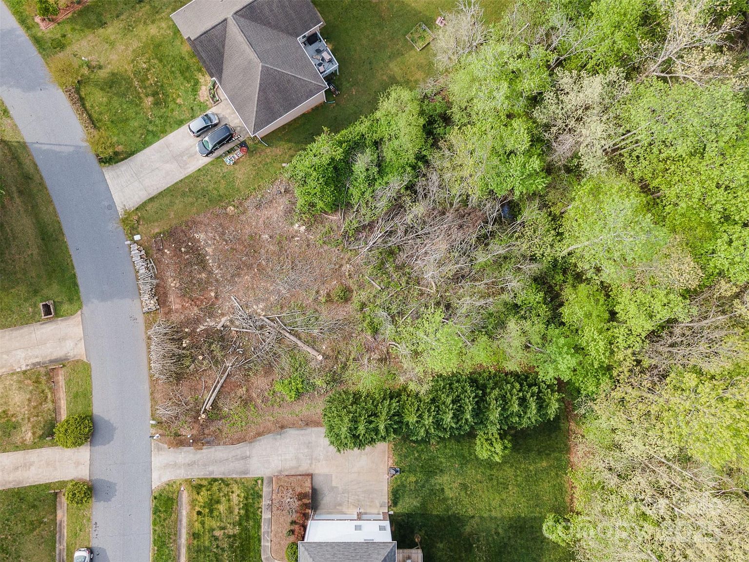 1552 Indian Springs Dr NW Conover, NC 28613 - Thumbnail 2