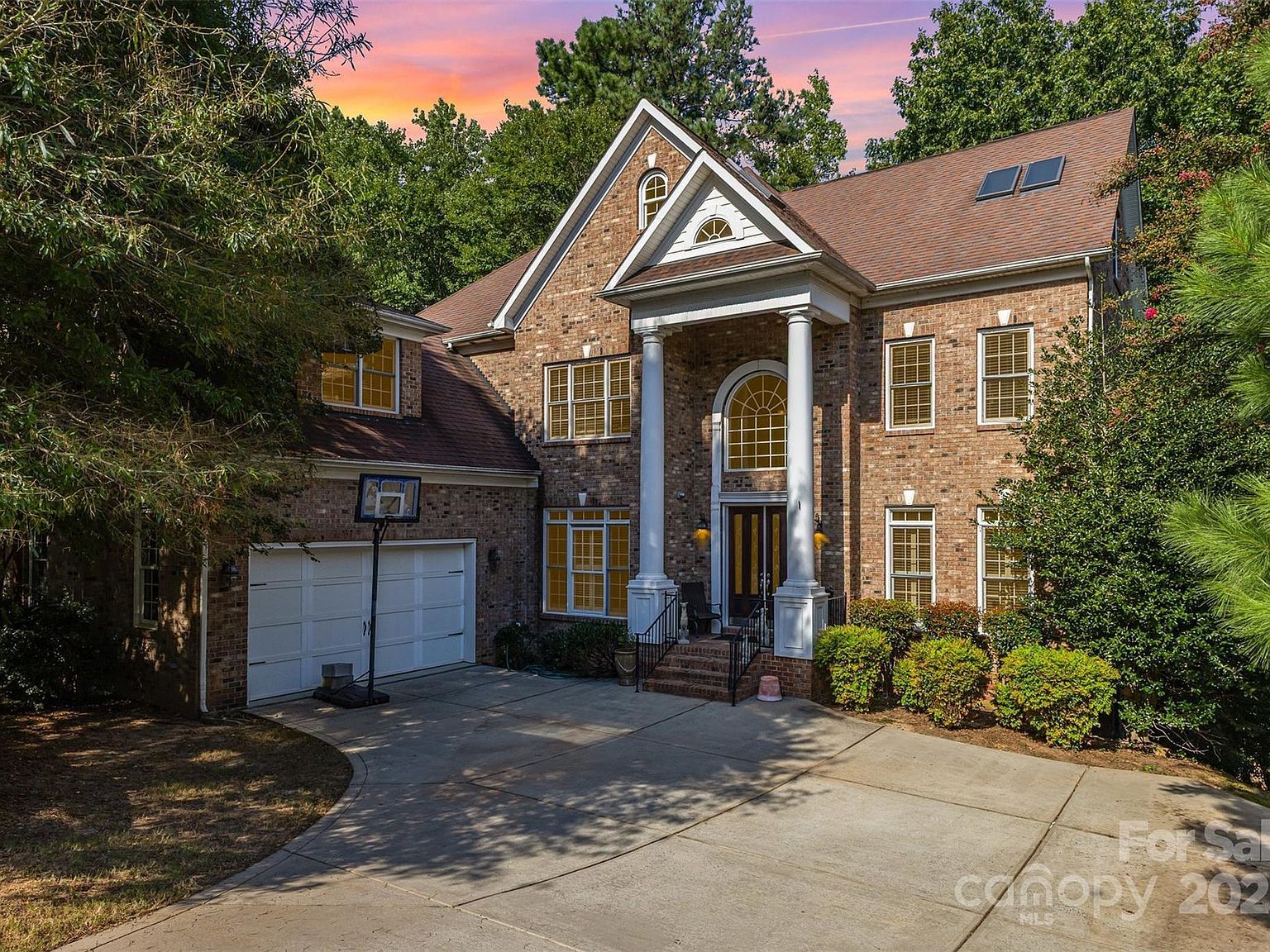 16614 Ruby Hill Pl Charlotte, NC 28278 - Thumbnail 2