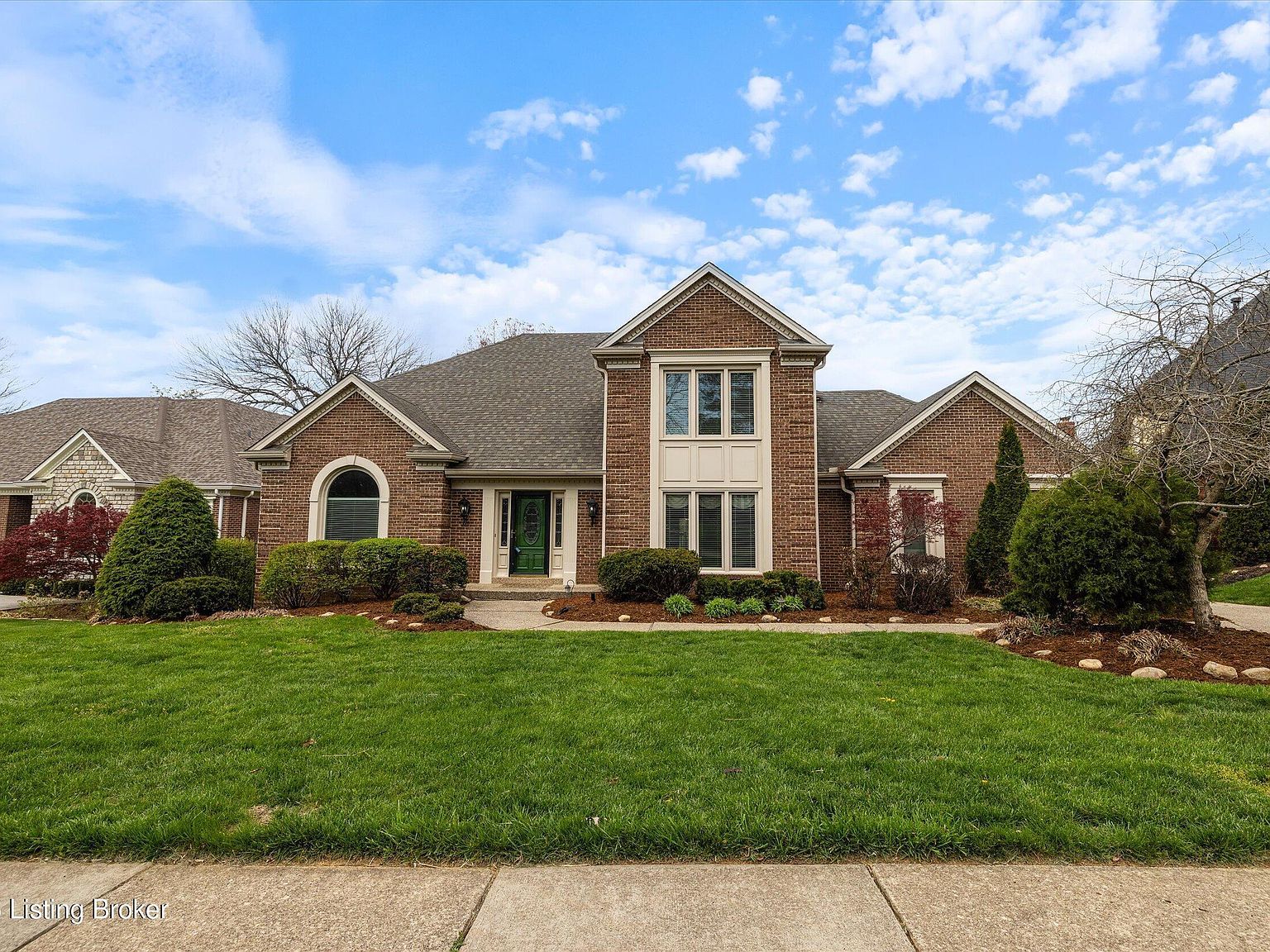 903 Lake Forest Pkwy Louisville, KY 40245  | Single Family