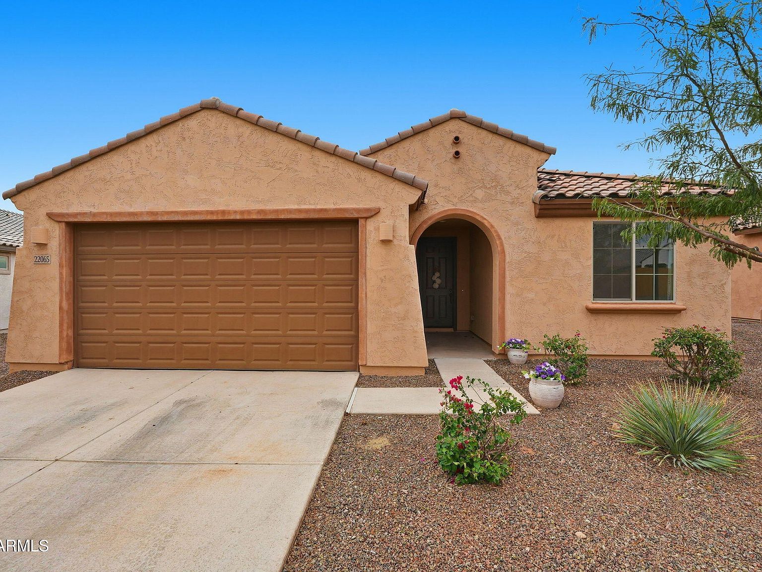 22065 N 259th Ave Buckeye, AZ 85396 - Thumbnail 2