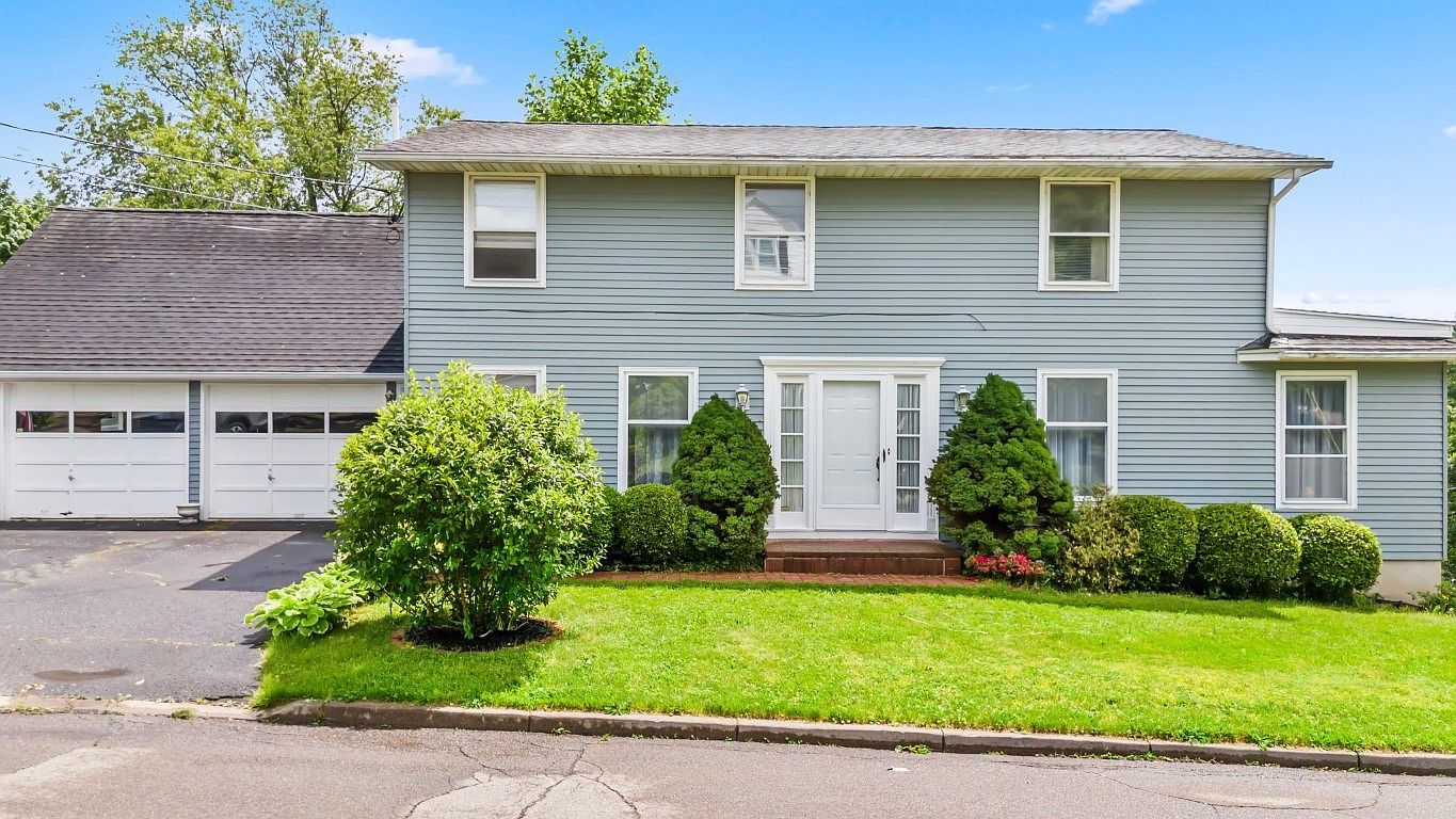 510 Mountain View Dr Endicott, NY 13760 - Thumbnail 2