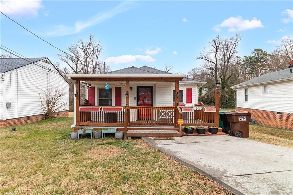 1602 Larkin St High Point, NC 27262 - Thumbnail 2