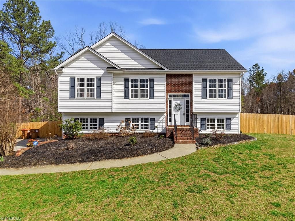126 Donnell Ct Lexington, NC 27295  | Single Family
