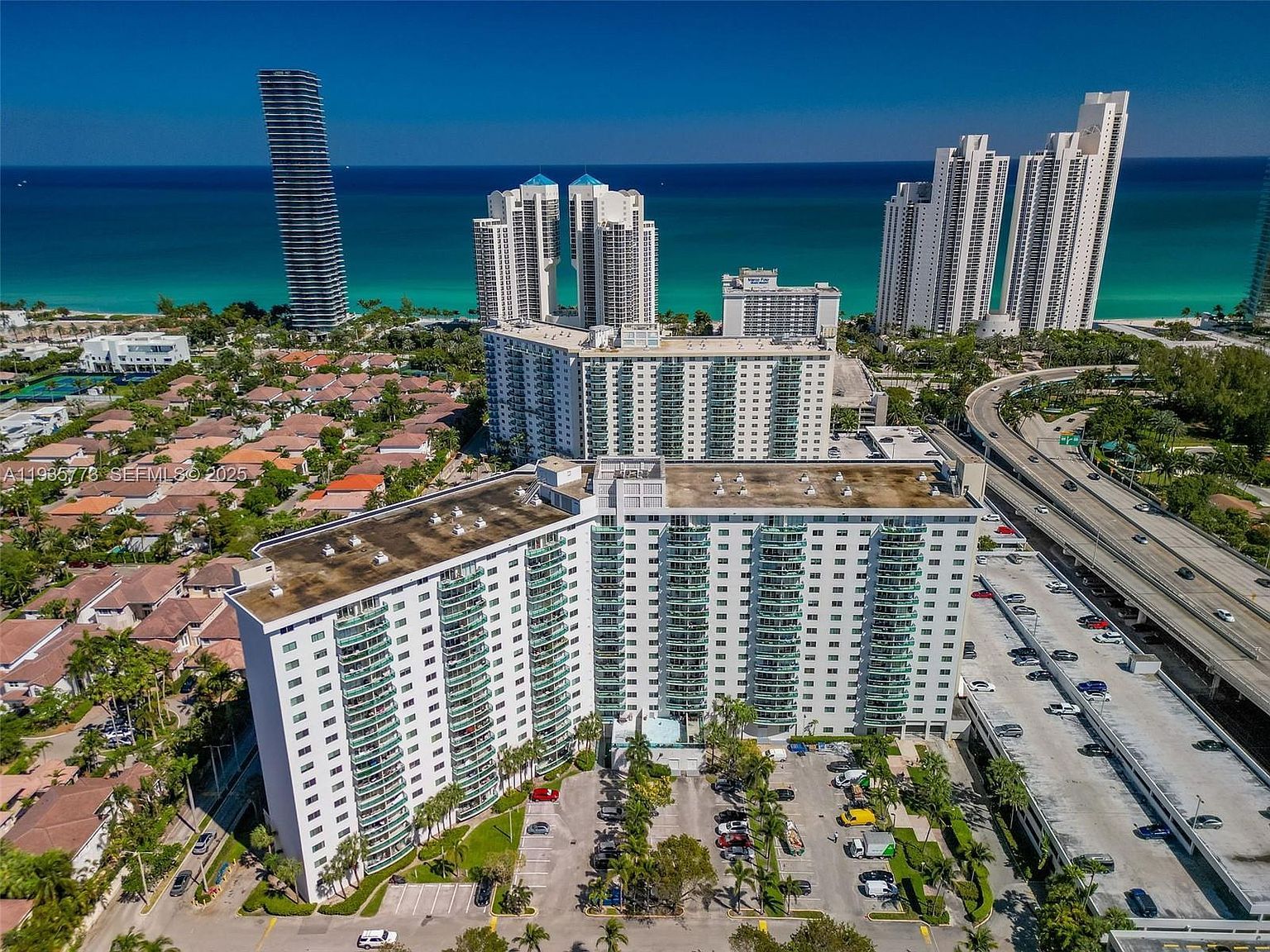 19380 Collins Ave APT 826 Sunny Isles Beach, FL 33160 - Thumbnail 2