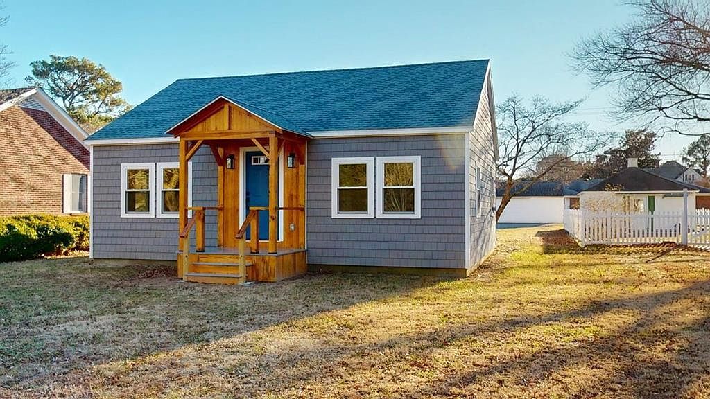 24318 Gertrude St Parksley, VA 23421 - Thumbnail 2