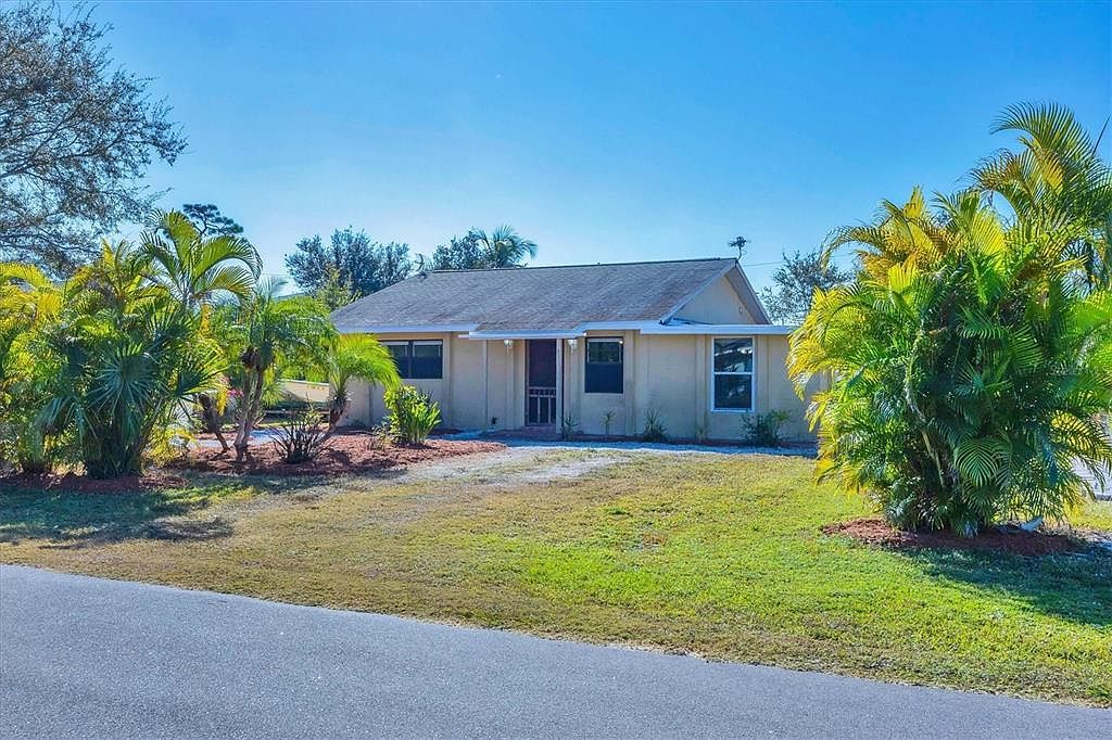 831 E 1st St Englewood, FL 34223 - Thumbnail 2