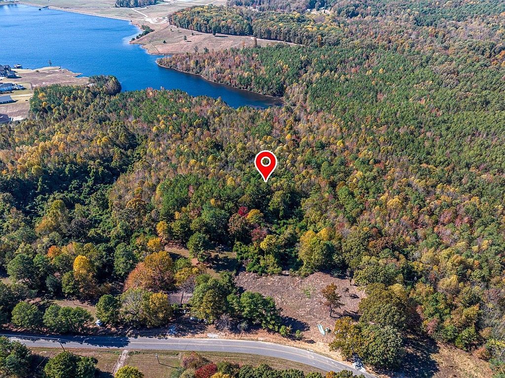 568 Baker Rd Huntingdon, TN 38344 - Thumbnail 2