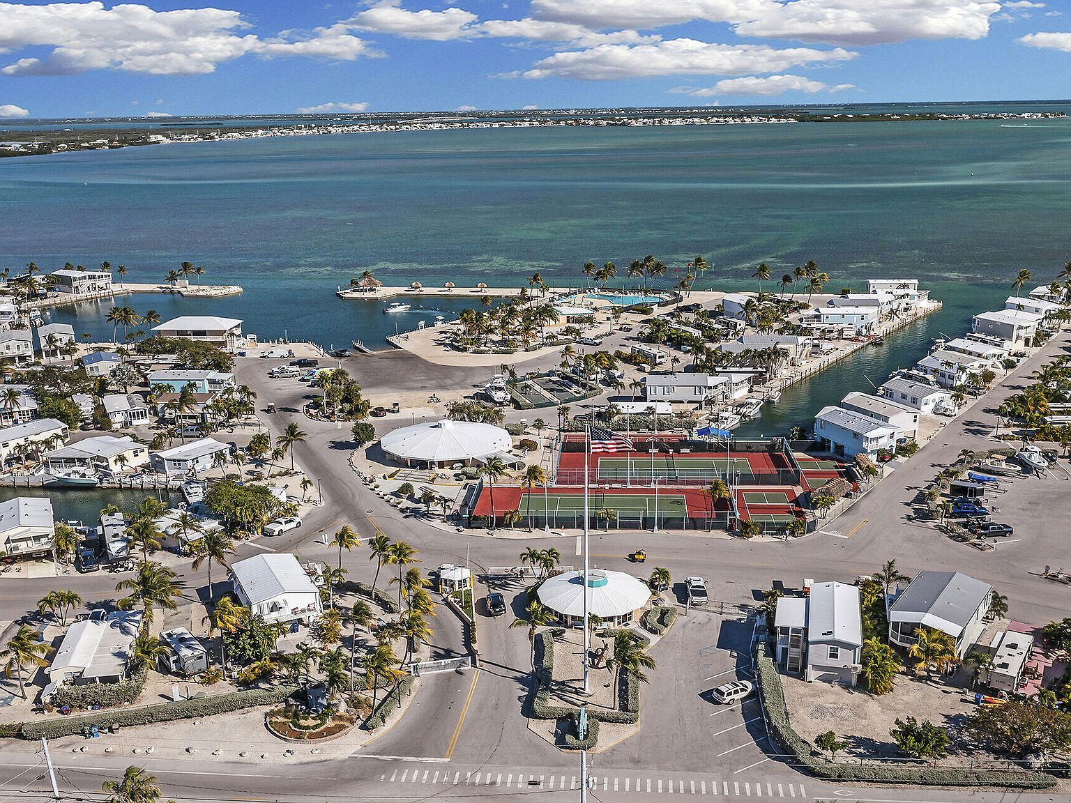 701 Spanish Main Dr #411 Cudjoe Key, FL 33042 - Thumbnail 2