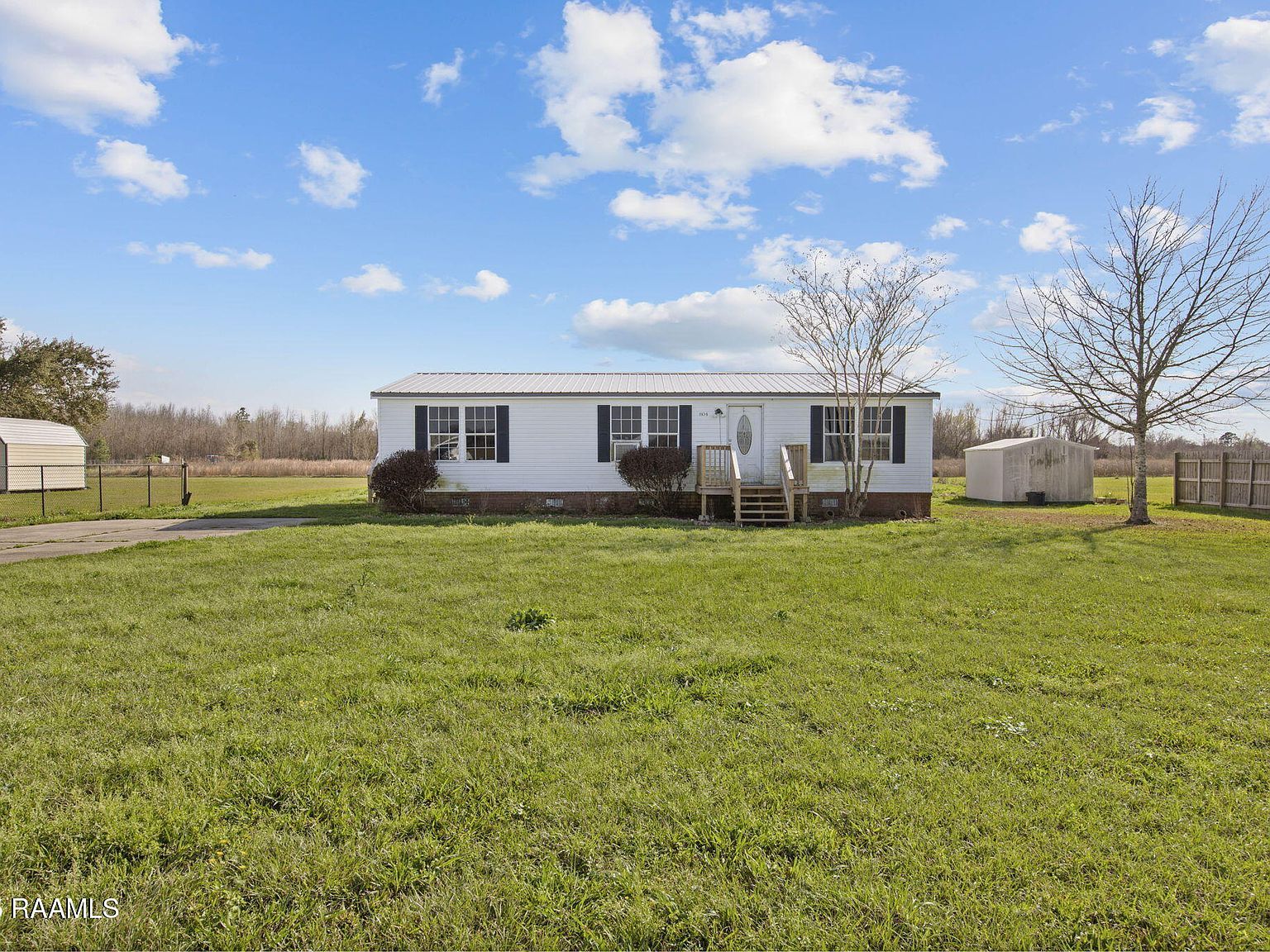 804 Troy Rd New Iberia, LA 70563 - Thumbnail 2