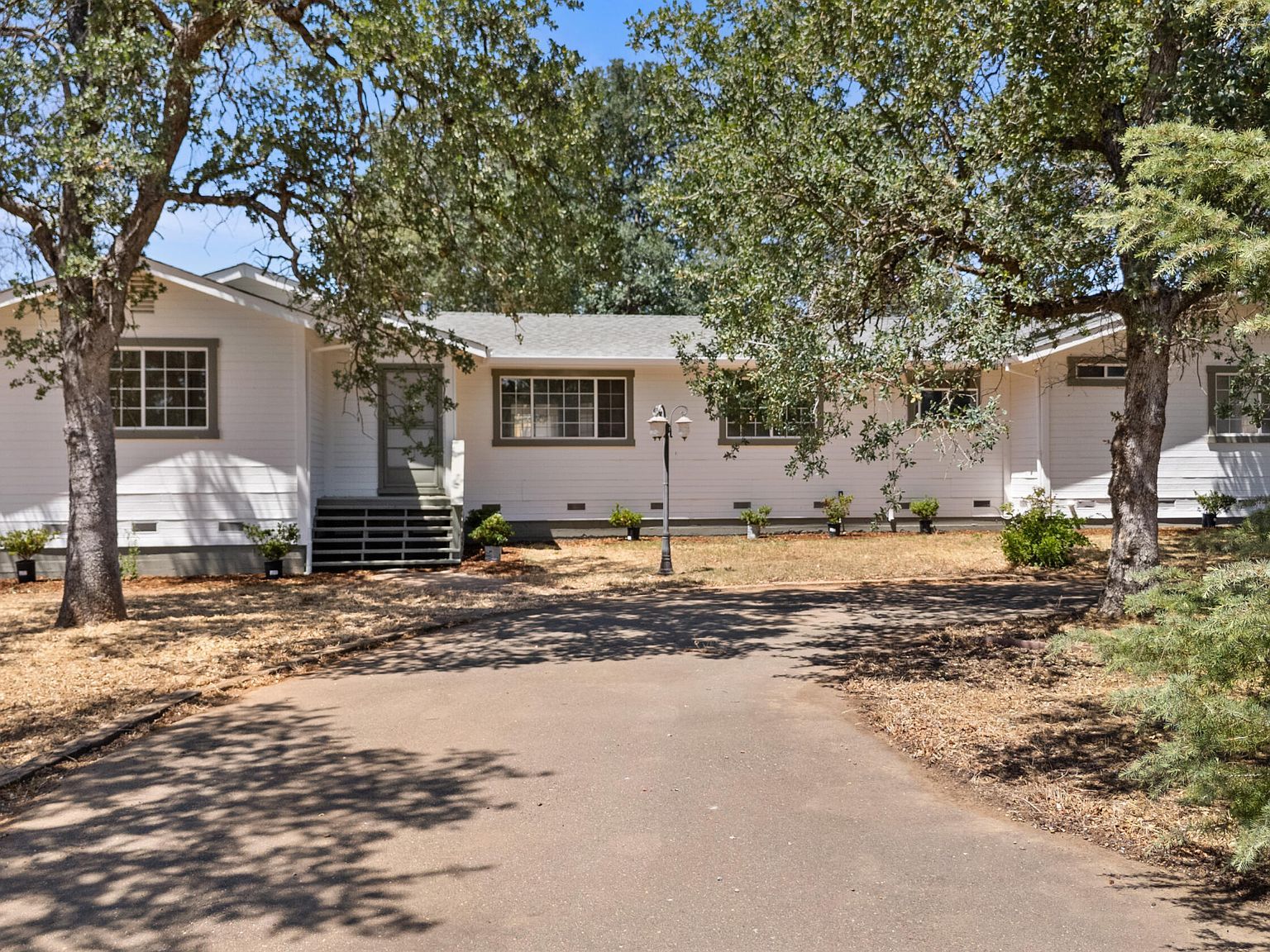 3820 Oak Ln Cottonwood, CA 96022 - Thumbnail 2