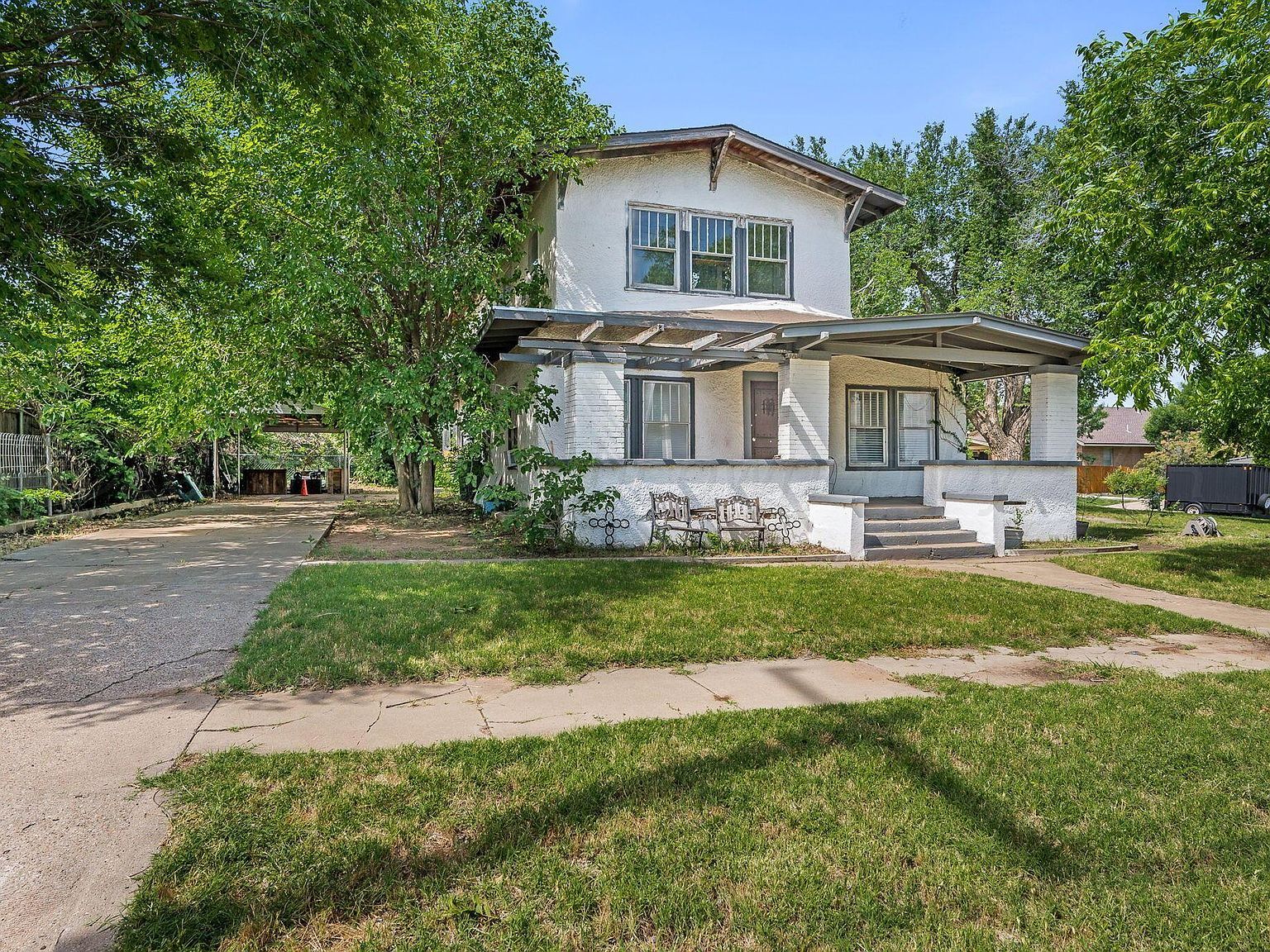 300 E 4th St Clarendon, TX 79226 - Thumbnail 2