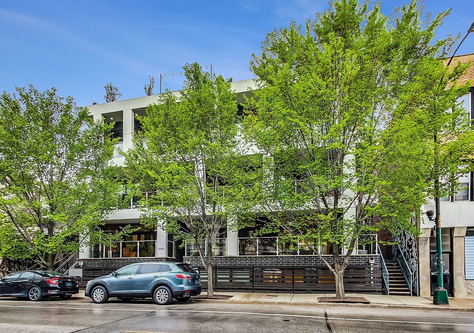 1046 N Damen Ave Unit 1N Chicago, IL 60622 - Thumbnail 2