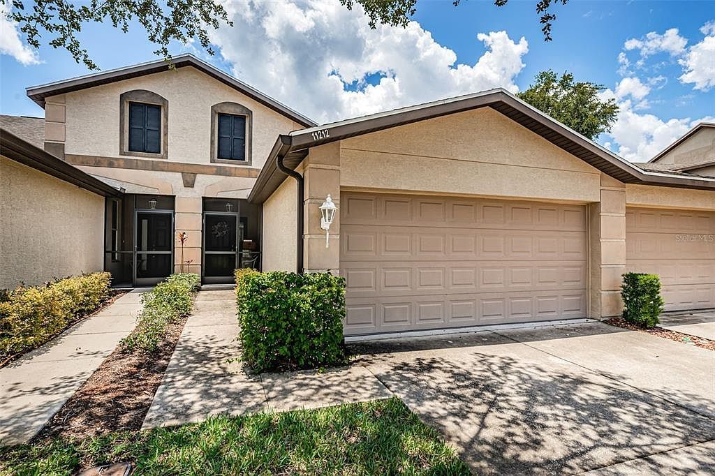 11212 Port Douglas Dr New Port Richey, FL 34654 - Thumbnail 2