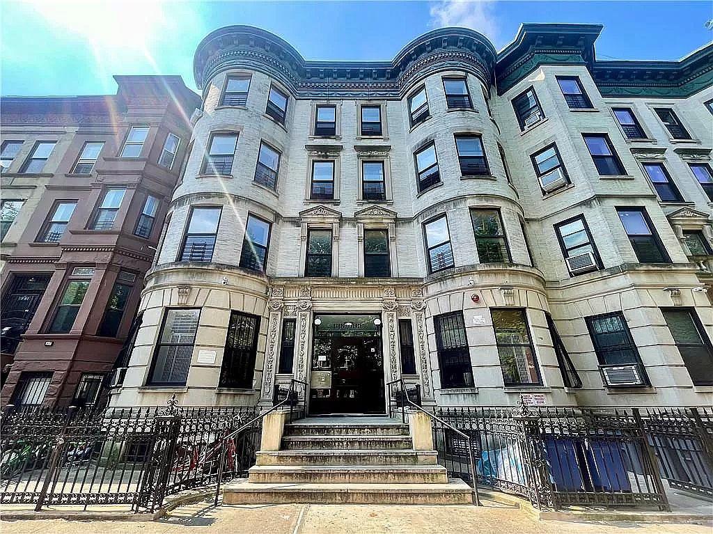 848 Park Pl APT 4E Brooklyn, NY 11216 - Thumbnail 2