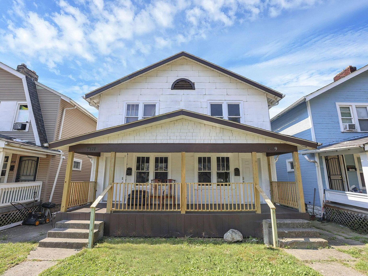 1369-1371 E 18th Ave Columbus, OH 43211 - Thumbnail 2