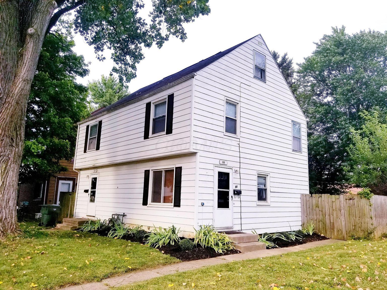 88-90 N Waverly St Columbus, OH 43213 - Thumbnail 2