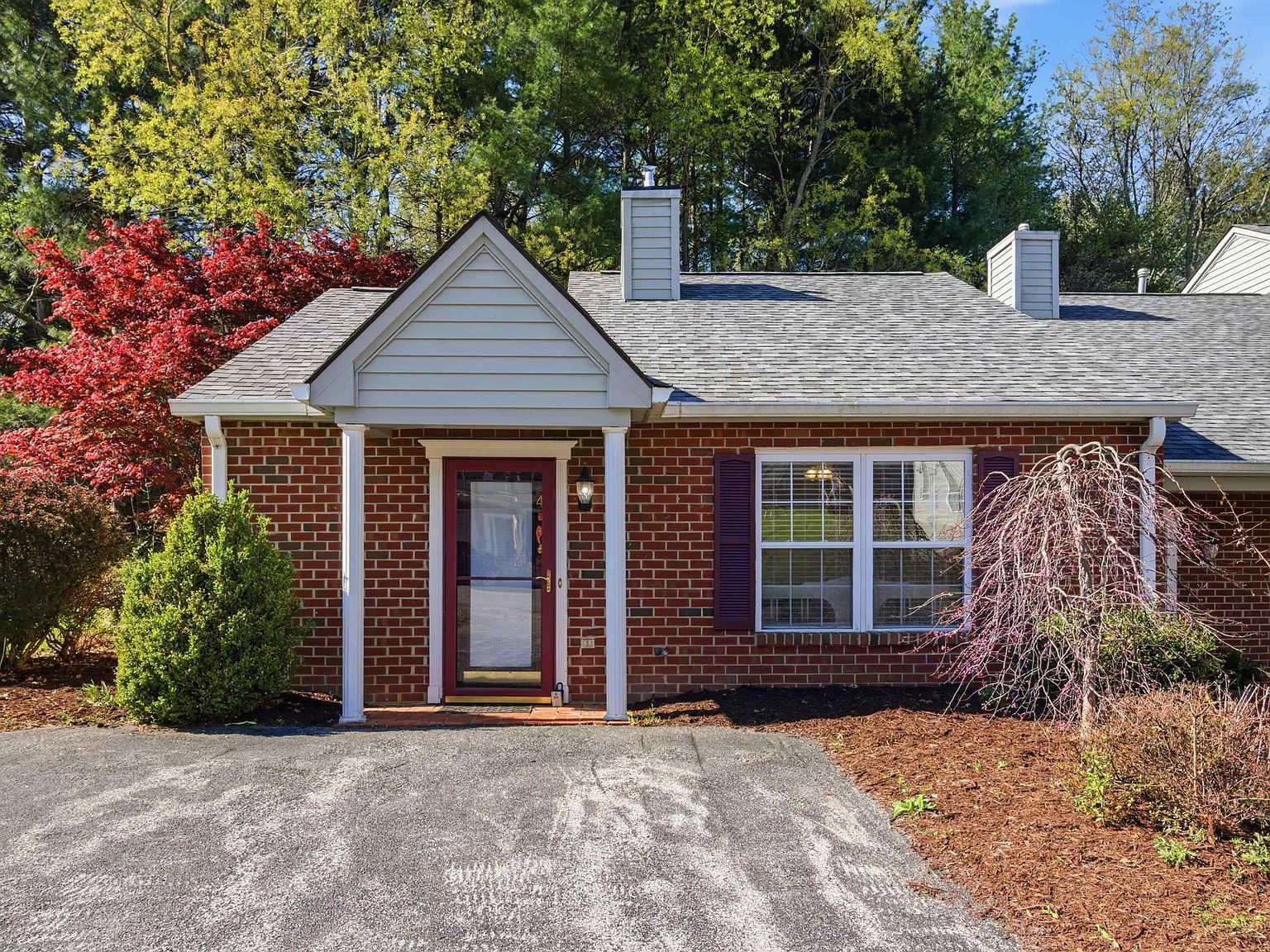 450 Silver Leaf Dr Christiansburg, VA 24073  | New build