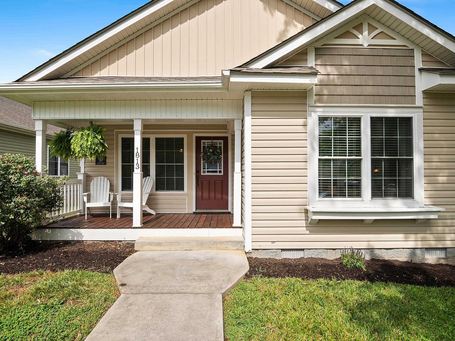1813 3rd St Radford, VA 24141, 24141