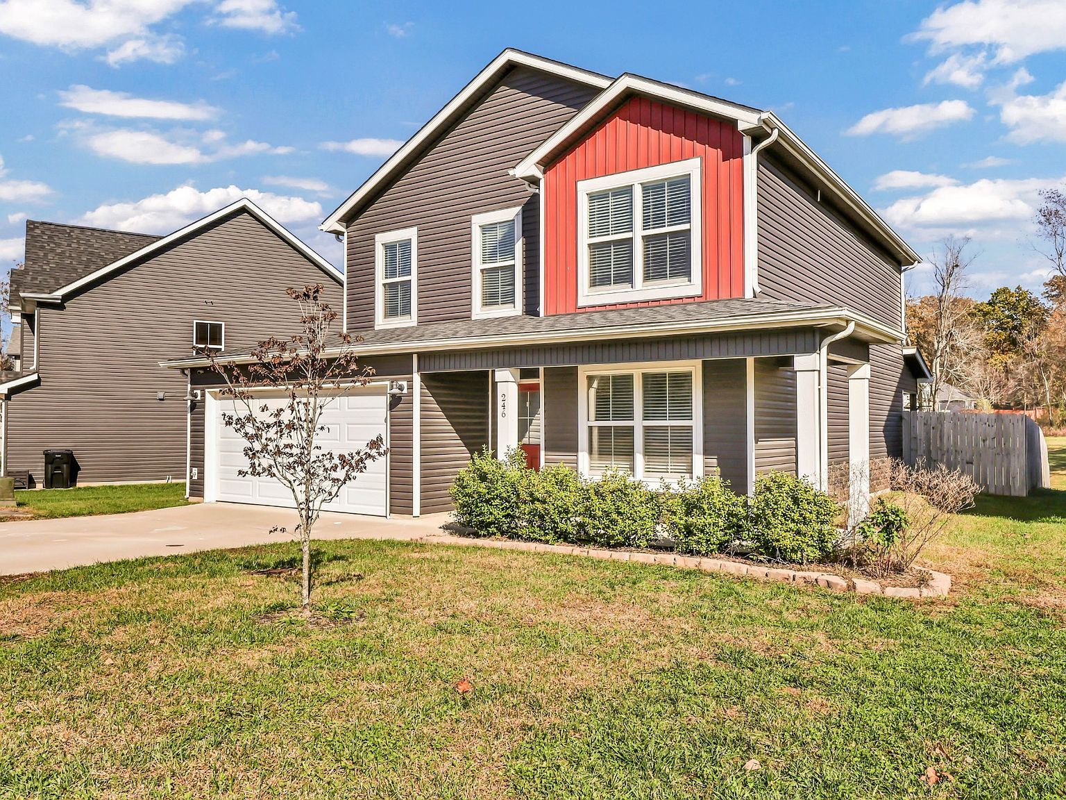 246 Stone Bluff Way Clarksville, TN 37040 - Thumbnail 2