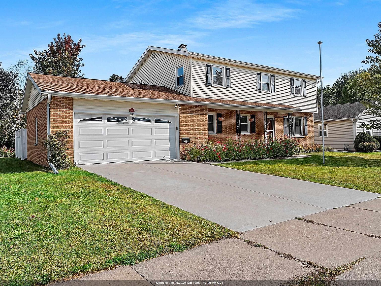 876 W 19th Ave Oshkosh, WI 54902 - Thumbnail 2