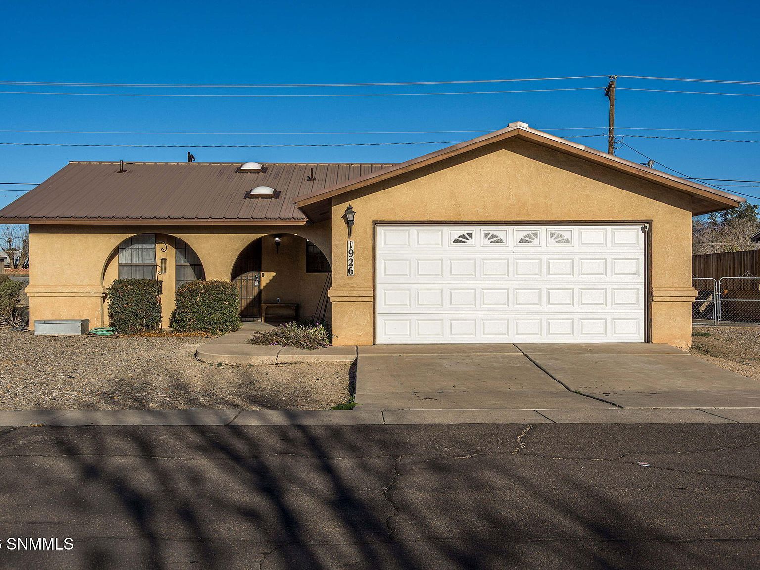 1926 Chateau Dr Las Cruces, NM 88005 - Thumbnail 2