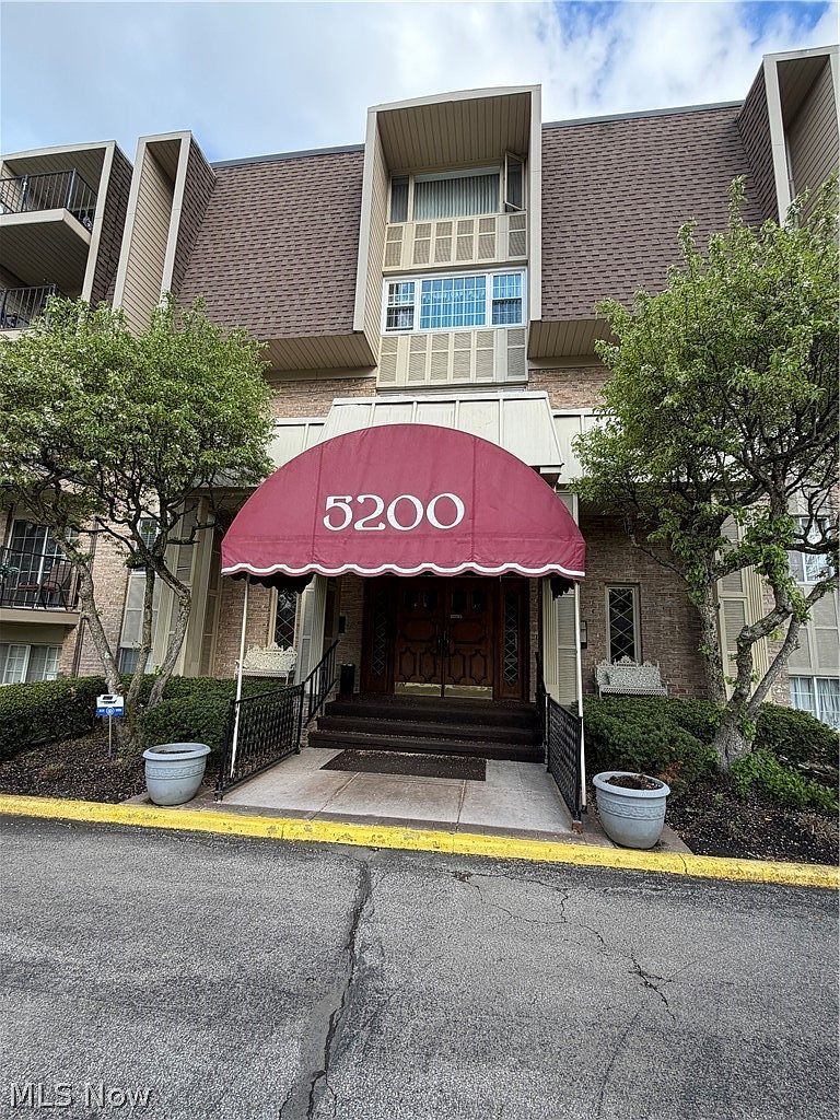 5200 West Blvd APT 505 Youngstown, OH 44512, 44512