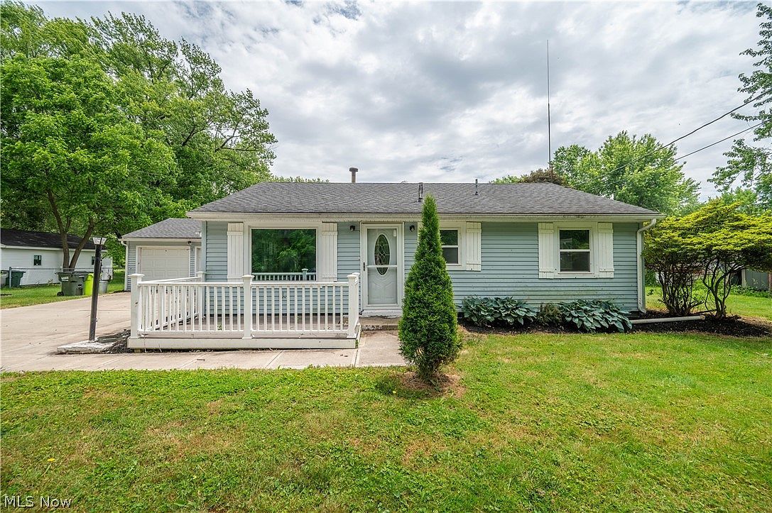 1020 Water St Newton Falls, OH 44444, 44444