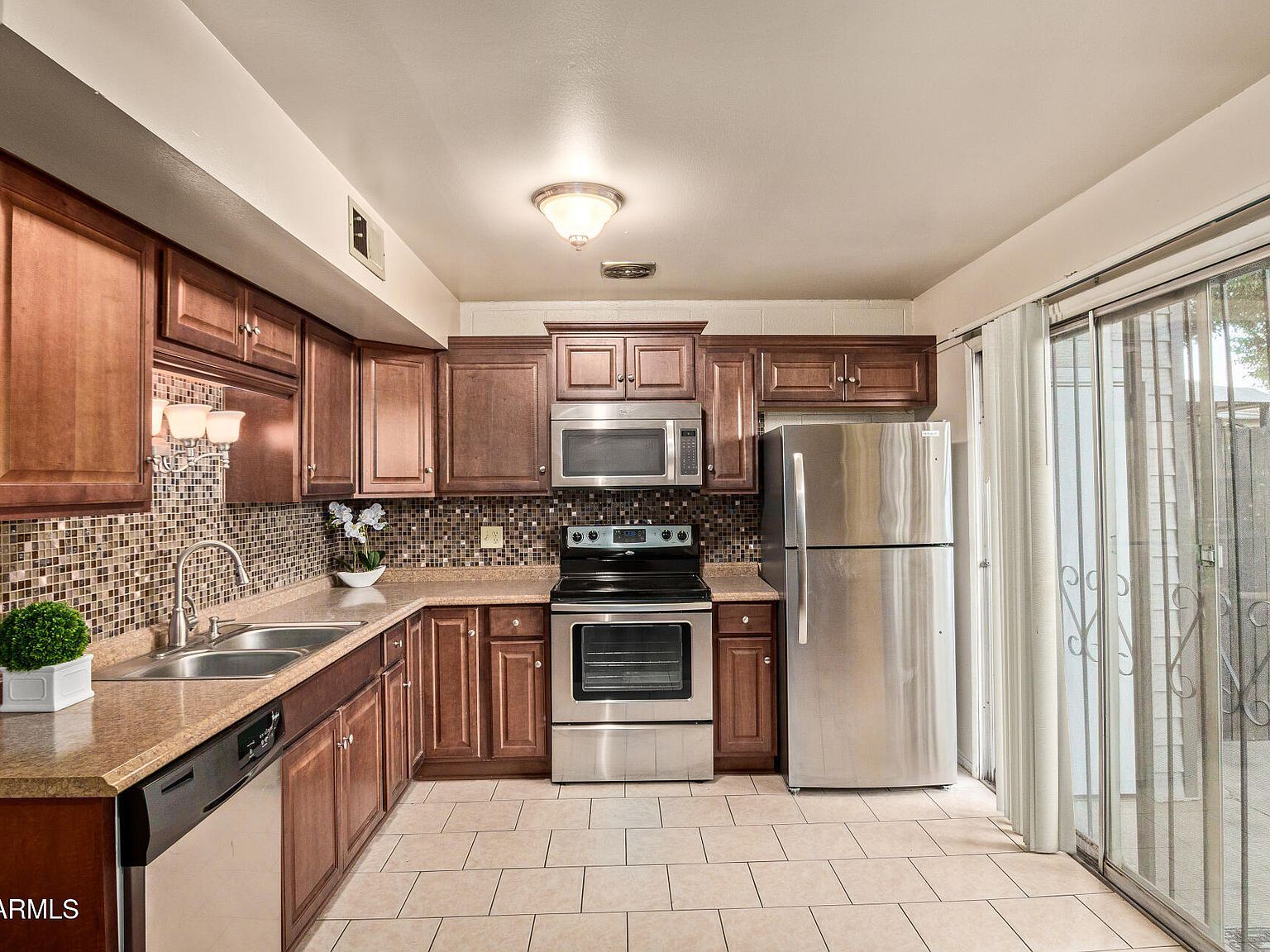 2535 W Rose Ln Phoenix, AZ 85017 - Thumbnail 2