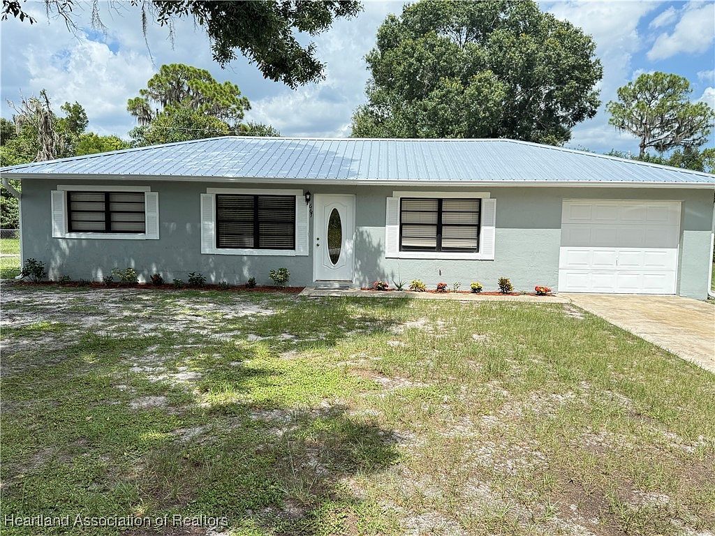 667 Serenade Ter Lake Placid, FL 33852 - Thumbnail 2