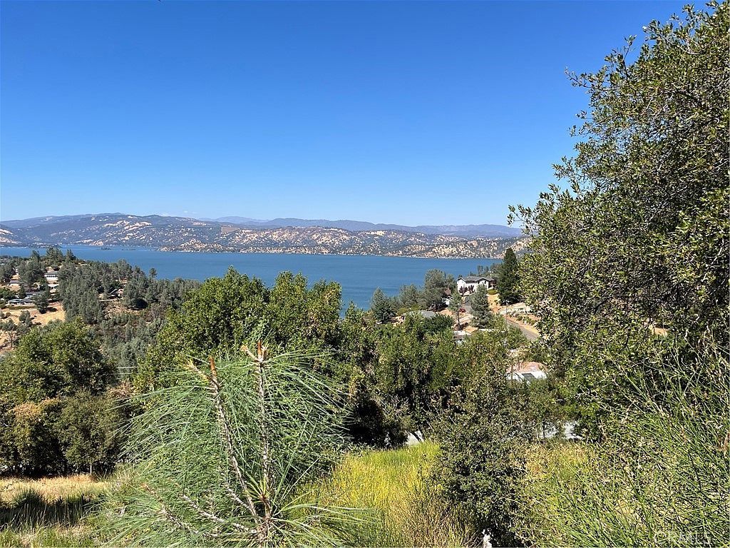 10009 Point Lakeview Rd #1, Kelseyville, CA, 95451 - Thumbnail 2