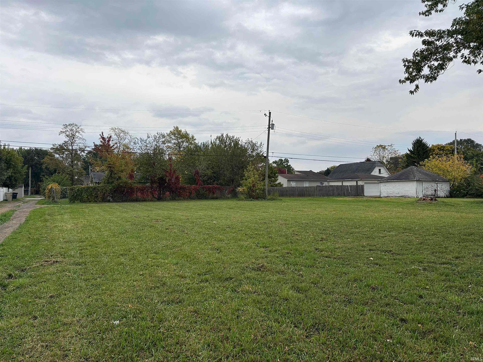 1616 S Warren St South Bend, IN 46613 - Thumbnail 2