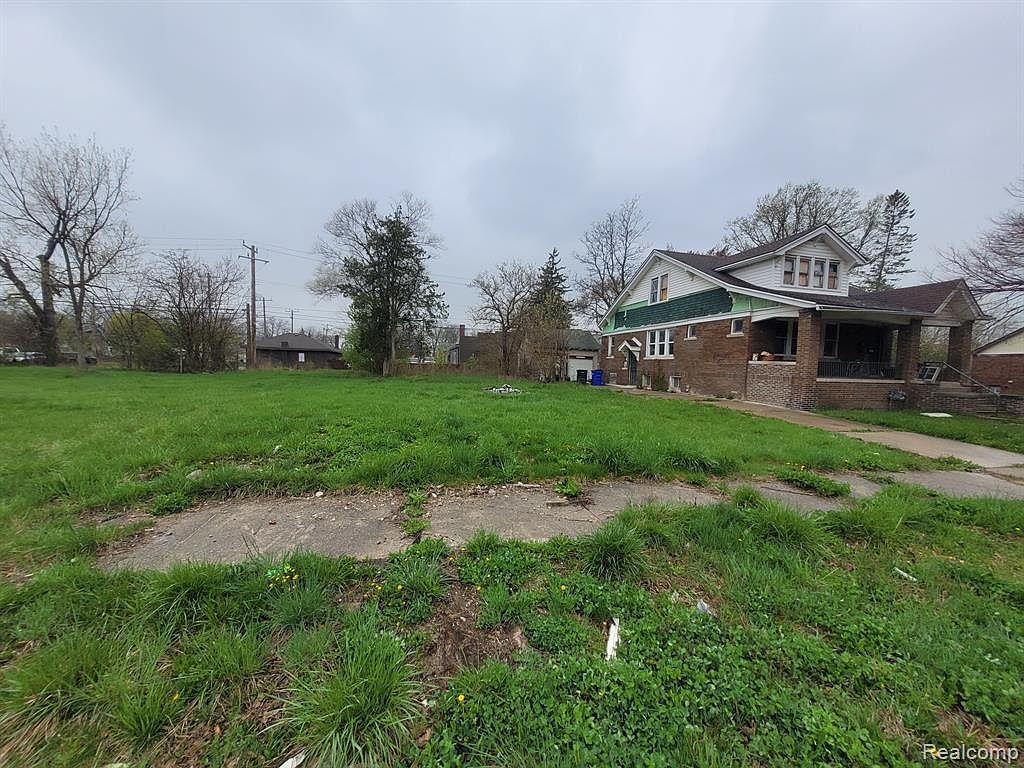 3967 Beaconsfield St Detroit, MI 48224 - Thumbnail 2