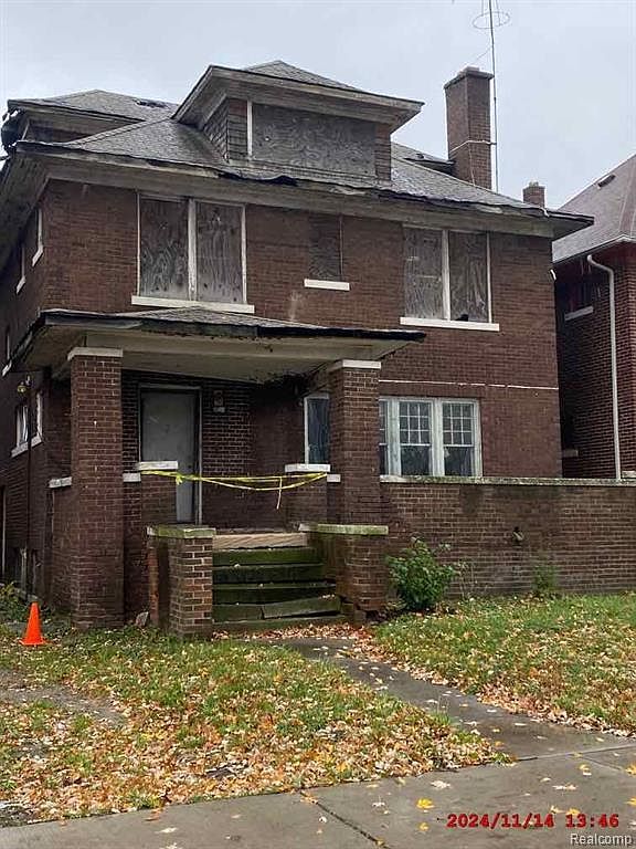 1129 Atkinson St Detroit, MI 48202 - Thumbnail 2