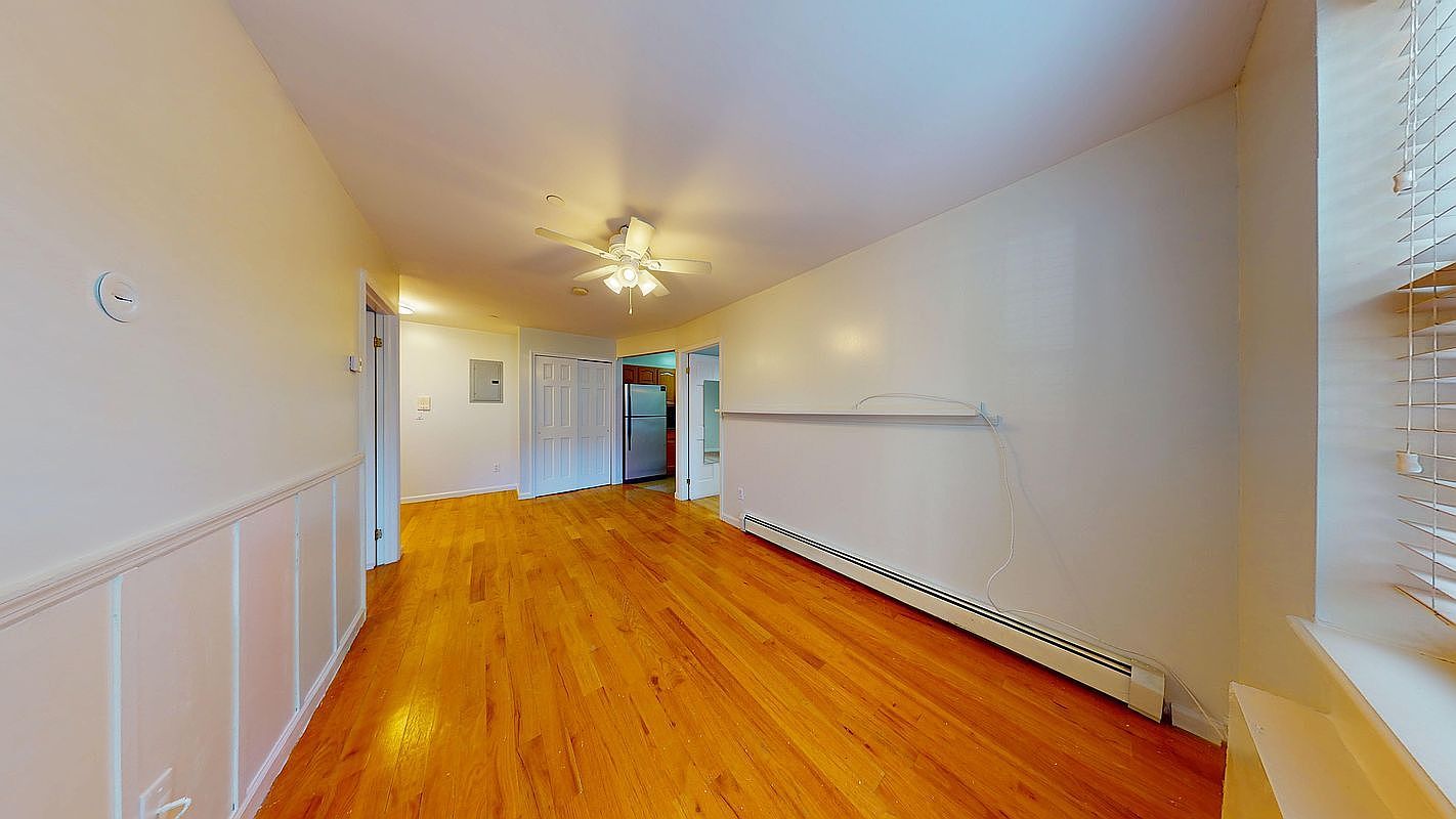 420 42nd St APT 1E Brooklyn, NY 11232 - Thumbnail 2