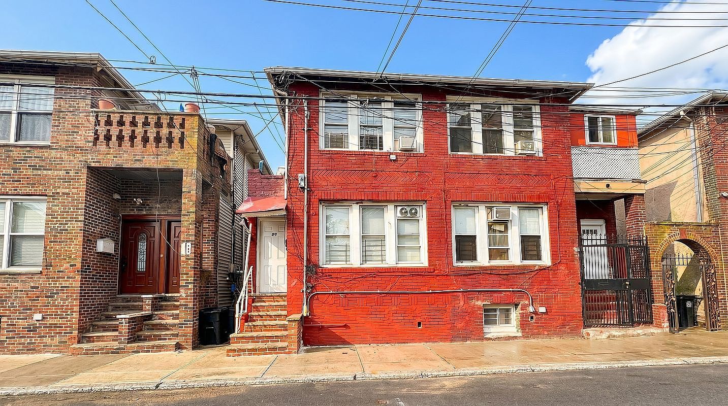 8A Brighton Ct Brooklyn, NY 11223, 11223
