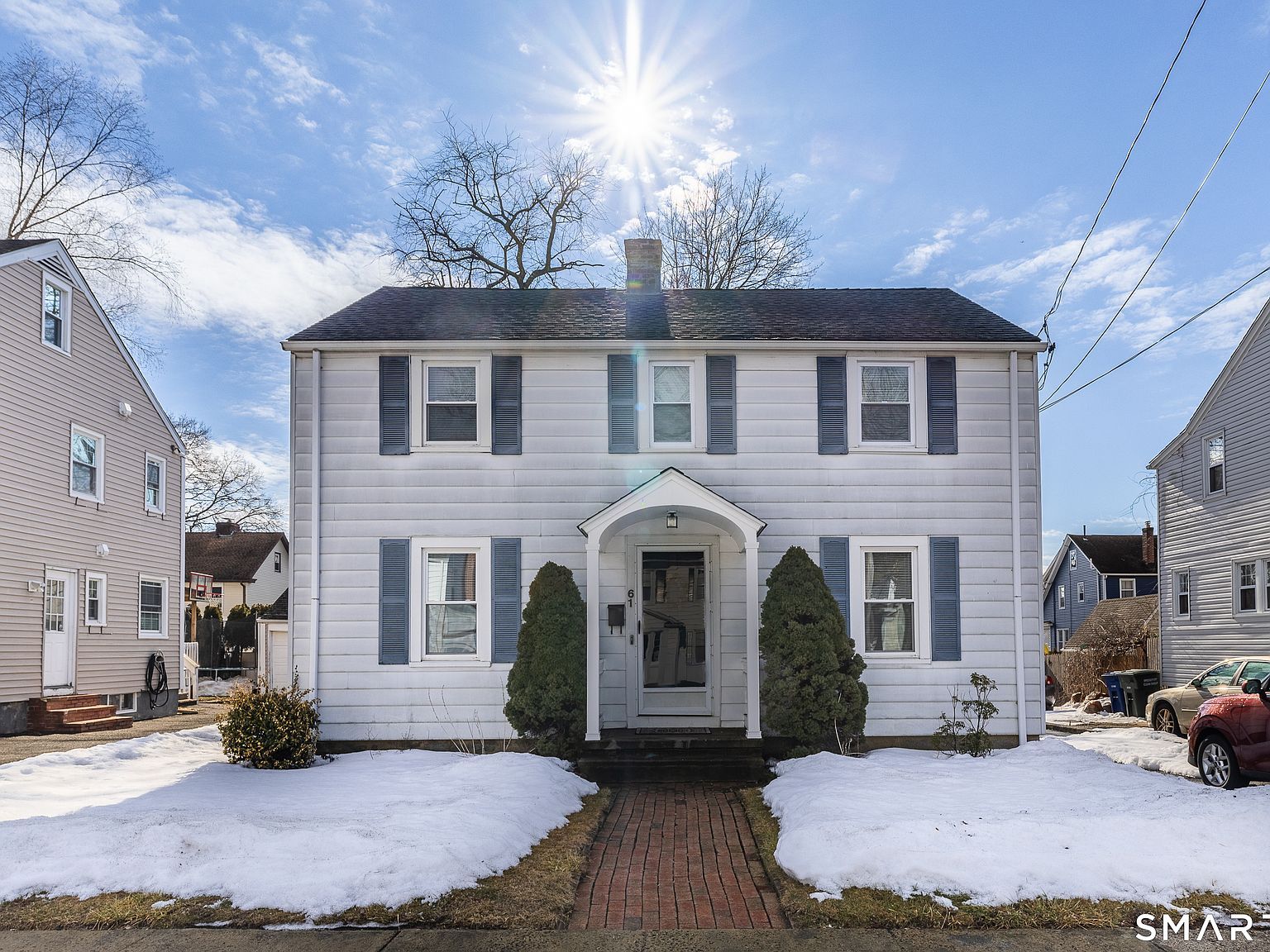 61 Astoria Ave Bridgeport, CT 06604 - Thumbnail 2