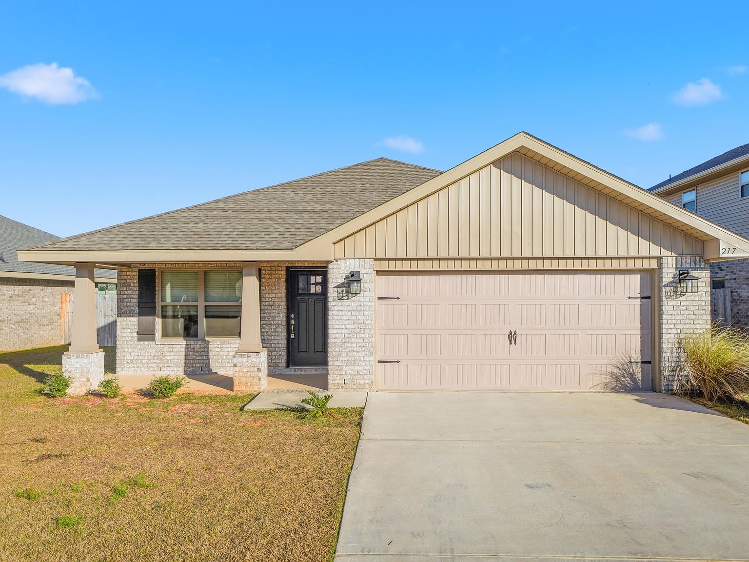 217 Baycliff Dr Crestview, FL 32536 - Thumbnail 2