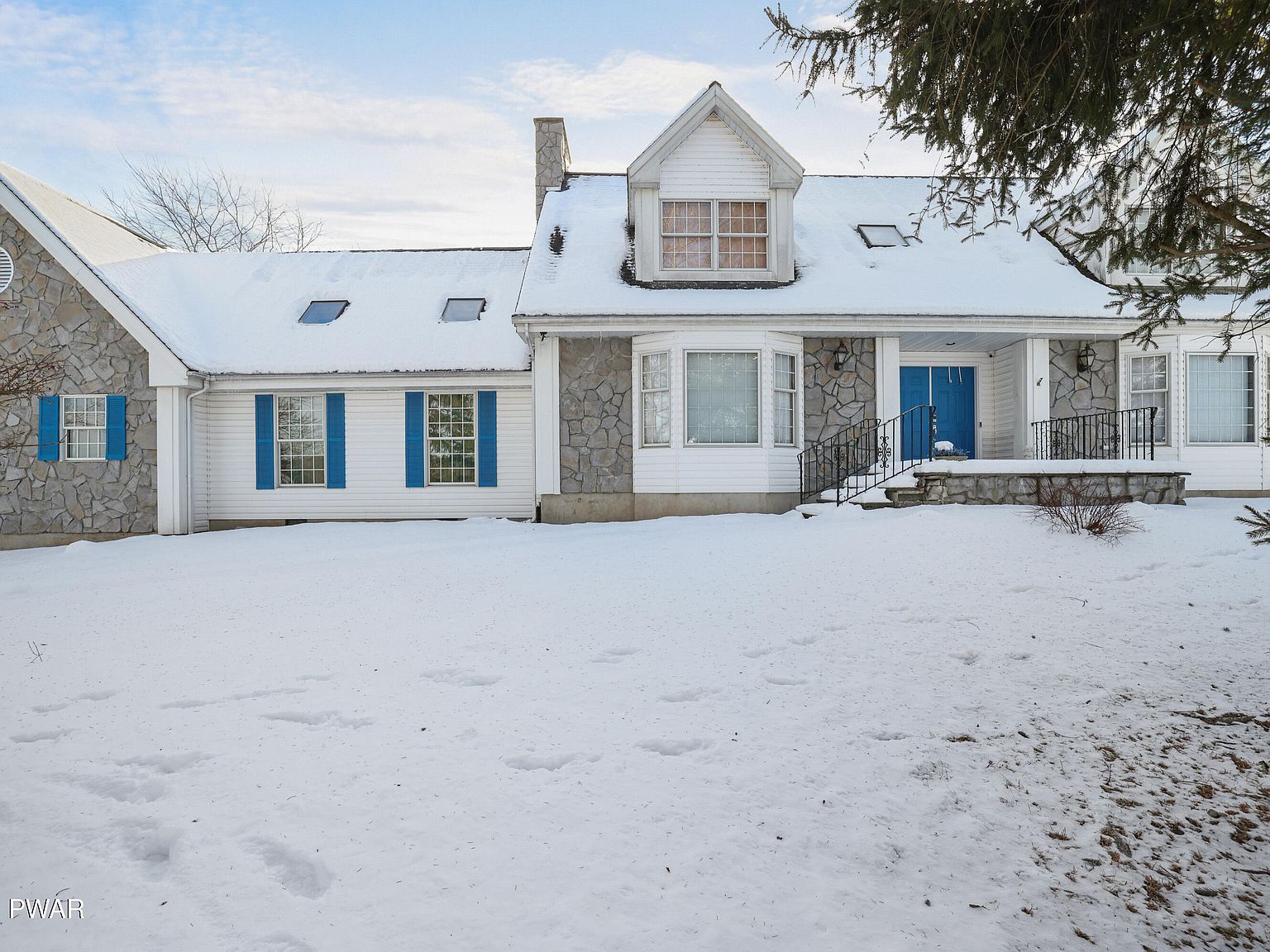 514 Highlawn Dr East Stroudsburg, PA 18302 - Thumbnail 2